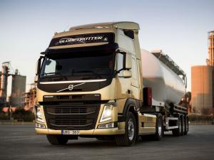 Volvo FM 410 4x2 2013 года
